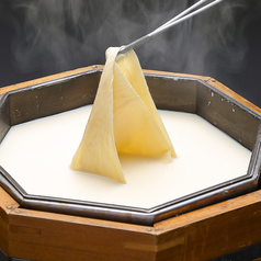 【人気】『ゆばどすえ』～京とうふ藤野　豆乳使用　汲み上げ湯葉会席　