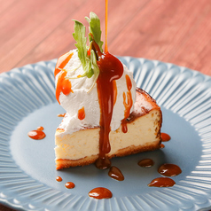バスクチーズケーキ(プレーン・抹茶・チョコ)