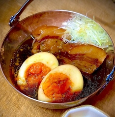 むつの特製豚の角煮