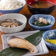 特選！ぶりの塩焼き定食