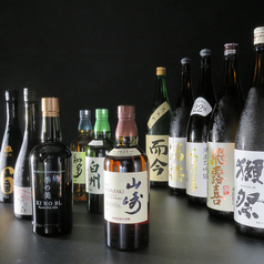 珍しいお酒を取り揃えた飲み放題メニュー