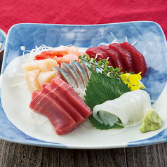 刺し身盛り合わせ（小）