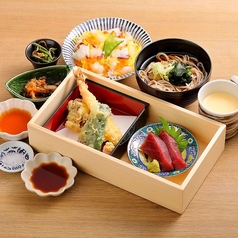 期間限定や日替わりも楽しめるランチ御膳