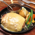 料理メニュー写真&nbsp;チーズ焼きハンバーグ　200g