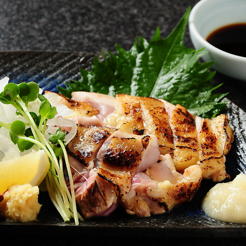 鳥元でしか味わえない。名古屋コーチンの旨味、炭火で引き出す極上の逸品