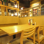 カジュアルとスタイリッシュのちょうど中間。気取らないお洒落な空間が心地いい。