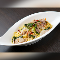 豚肉とほうれん草のペペロンチーノ スパゲティ Lサイズ