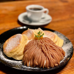 【HALLOWEEN SWEETS】マロンのモンブランパンケーキ