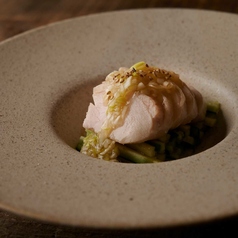 生姜と葱だれの白よだれ鶏