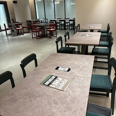 テーブル席あります