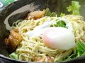 料理メニュー写真 北海道ラーメンサラダ　3種のドレッシングからお選び下さい。