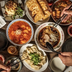 手包餃子 博多一門 天神店の特集写真