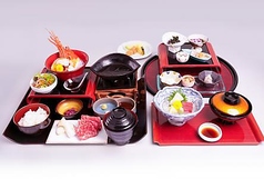 くわっちー御膳　～国産黒毛和牛の牛フィレ肉とイセエビと御造り～