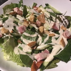ブロックベーコンのシーザーサラダ