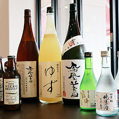 アルコールメニューも充実しております。