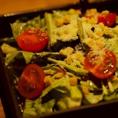 たっぷりチーズ【シーザーサラダ】