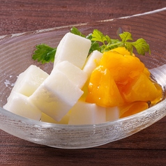 杏仁アイス マンゴーソース