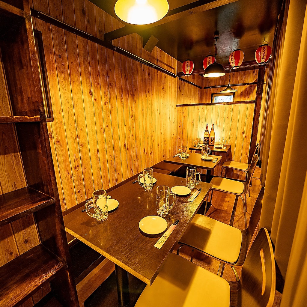 和風個室で楽しむ本格炭火焼き鳥&串焼き