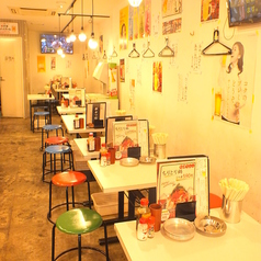 大阪下町のような雰囲気の店内。2次会や3次会の利用も人気です！