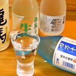 厳選した日本酒を熱燗・常温・冷酒にてご提供しております。迷われましたらアドバイスもいたします◎