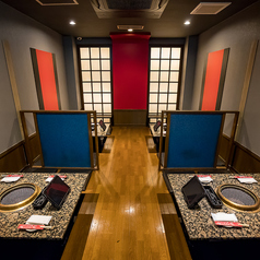 【6名掛け掘り炬燵席】会社の仲間やグループでの宴会におすすめ。広々とした空間で賑やかに過ごせます♪