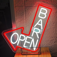 金曜土曜BAR始めました！