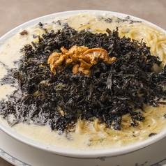 ウニと岩ノリのクリームパスタ