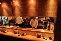 1階は、プライベート飲み会で賑わっている【完全個室 誕生日 記念日 横浜 和食 居酒屋】