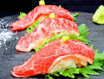【大人気】こだわりの上質肉を使用した肉寿司が堪能できます◎お米との相性ばっちり！