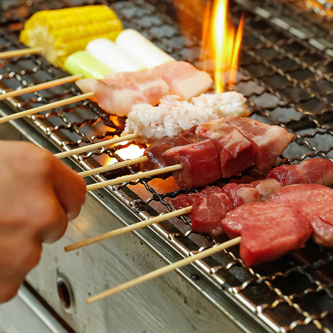 阿波座駅徒歩1分◆本気で旨いA5国産牛を味わい尽くす。リーズナブルな串焼き屋さん。