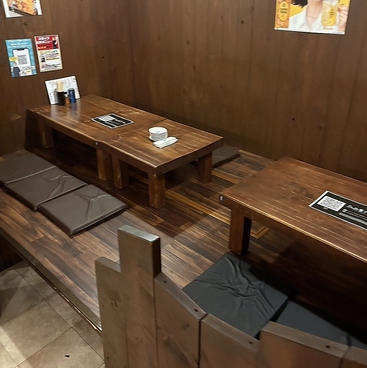 焼鳥どん 名古屋新瑞橋店の雰囲気1
