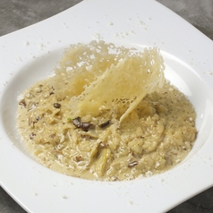 ポルチーニ茸と2種類のチーズ