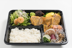 国産豚フィレ肉のピカタ弁当