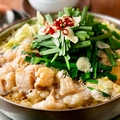 料理メニュー写真 “31年引き継がれる伝統の味”　もつ鍋　　しょうゆor塩orみそ（白）