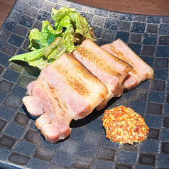 厚切り自家製ベーコン