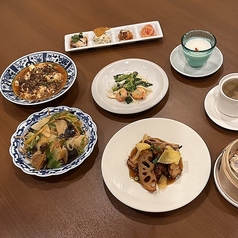 CHINESE DINING 油家の特集写真