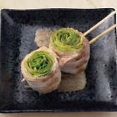肉巻きレタス串