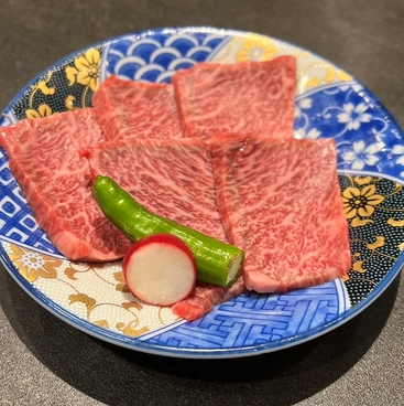 肉匠 赤牛のおすすめ料理1