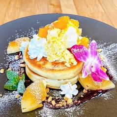 ◆マンゴー＆パイナップル・パンケーキ