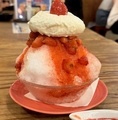 料理メニュー写真 かき氷　苺ミルク