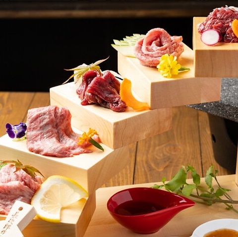 NIKUのcafe bar AJITO アジトの写真