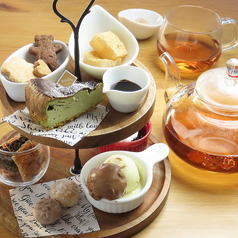 カフェ&バー スコールの特集写真