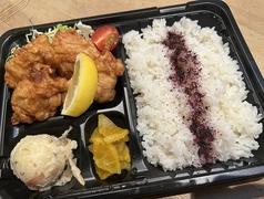 唐揚げ弁当
