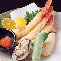 ずわい蟹天ぷら盛り合わせ【Assorted Snow Crab Tempura】
