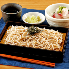市場鮮魚小丼と信州そばセット