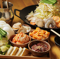 韓国鍋 オモニ 梅田店の特集写真