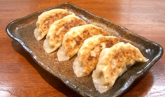 真心こめてお作りする餃子の数々