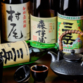 【ドリンクの種類がとても豊富】樽生のほか、コロナやギネスなどのビールから、日本酒、焼酎、ワイン、カクテルなどお酒の種類がとにかく豊富！飲み放題もあり、焼酎はボトルキープもしていただけます！