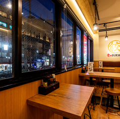 金の餃子酒場 中目黒店の雰囲気2