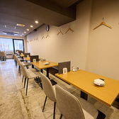 当店では貸切利用を承っておりますので会社の飲み会や同窓会など、大人数でのご宴会に最適です。十三駅が最寄り駅となっており、行き帰りも安心◎広々とした空間で、プライベートなお集まりをお楽しみいただけます。ご利用をお考えの方はぜひ気軽にお問い合わせください。